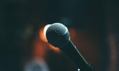 Coinbaseの評価はBitcoinの評価とどの程度相関していますか？