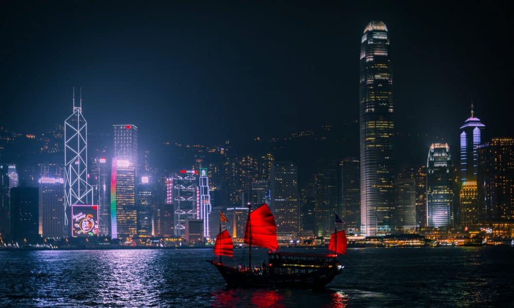 香港の新しい暗号政策は、ビットコイン投資家にとってどのように有益ですか?