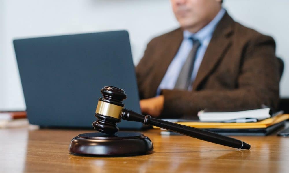 CoinDeal メンバーが詐欺容疑で逮捕、次は？