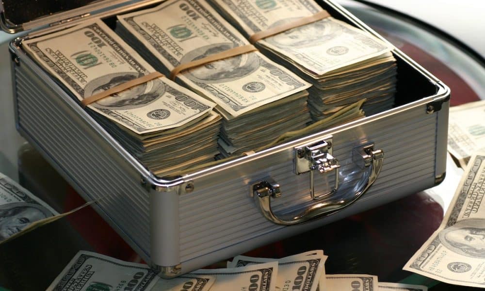 9,000 万ドル相当の FTX US 資産が、不正な送金によって移動されました… 詳細はこちら