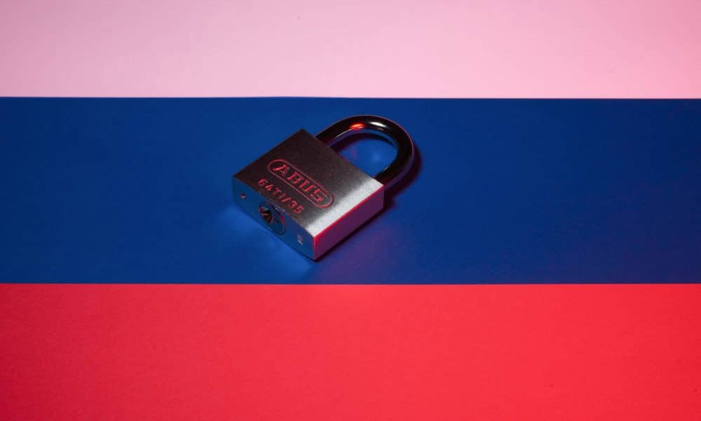 制裁にもかかわらず、USDTを使用してロシアで取引する取引所：レポート