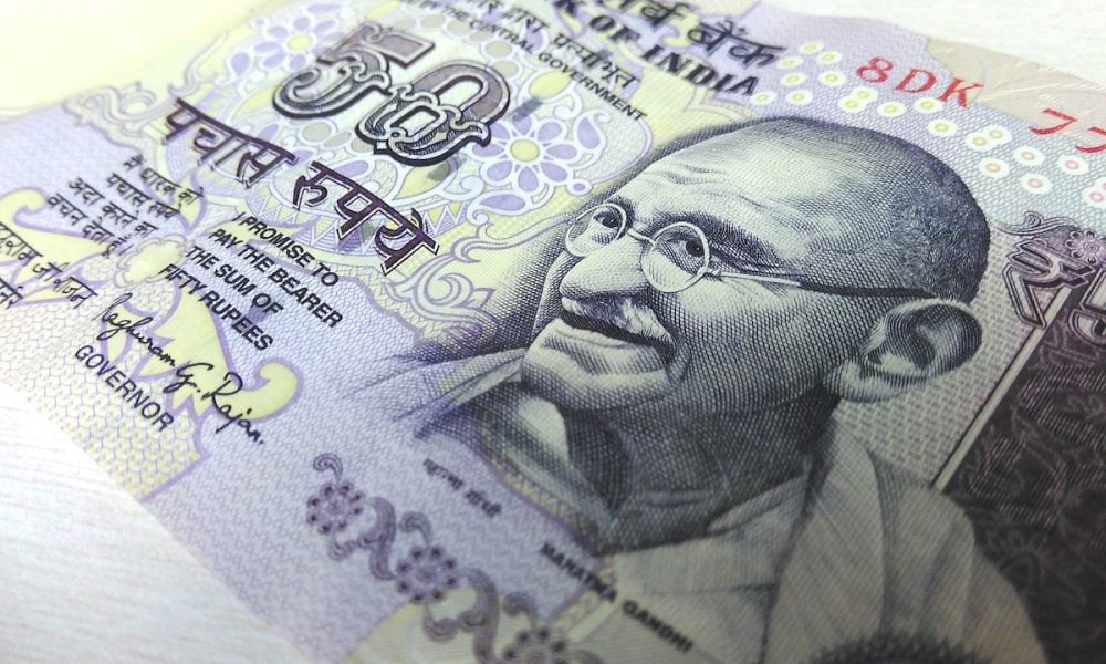 インドの予算に仮想通貨への言及なし：投資家はぶら下がったまま