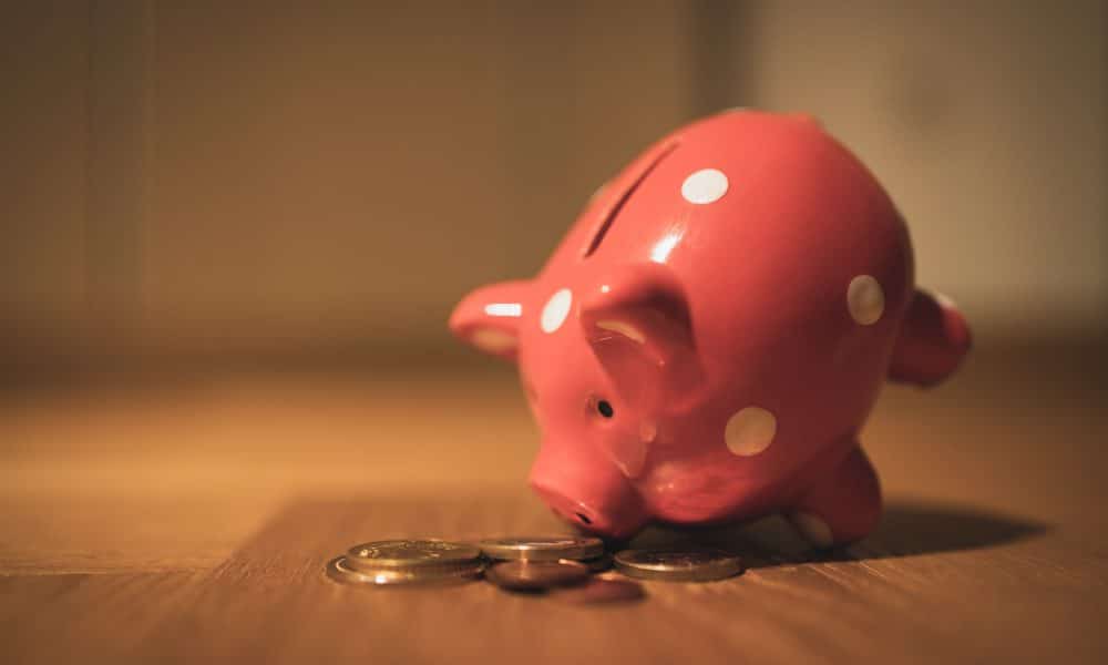 Tether（USDT）は、偽造された文書を使用して銀行口座を開設したという報告に対応します