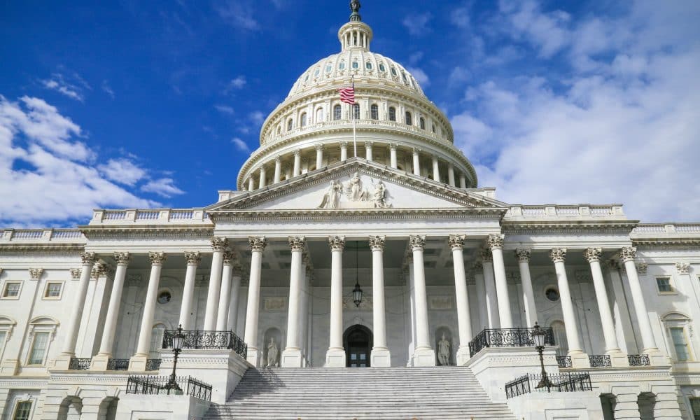 SEC議長のゲイリー・ゲンスラーは「悪意のある規制当局」である：米国下院議員のトム・エマー